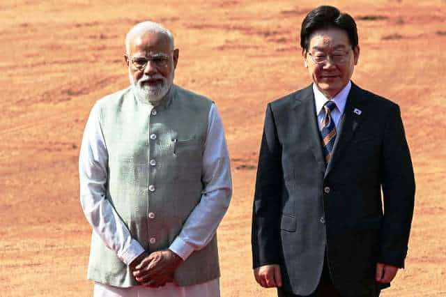 Indian President Hosts South Korean Leader for Bilateral Talks