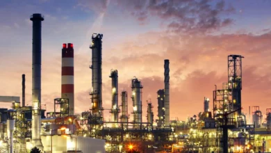 Oil Market Turmoil and Geopolitical Concerns: Investment Strategies for Savvy Investors
