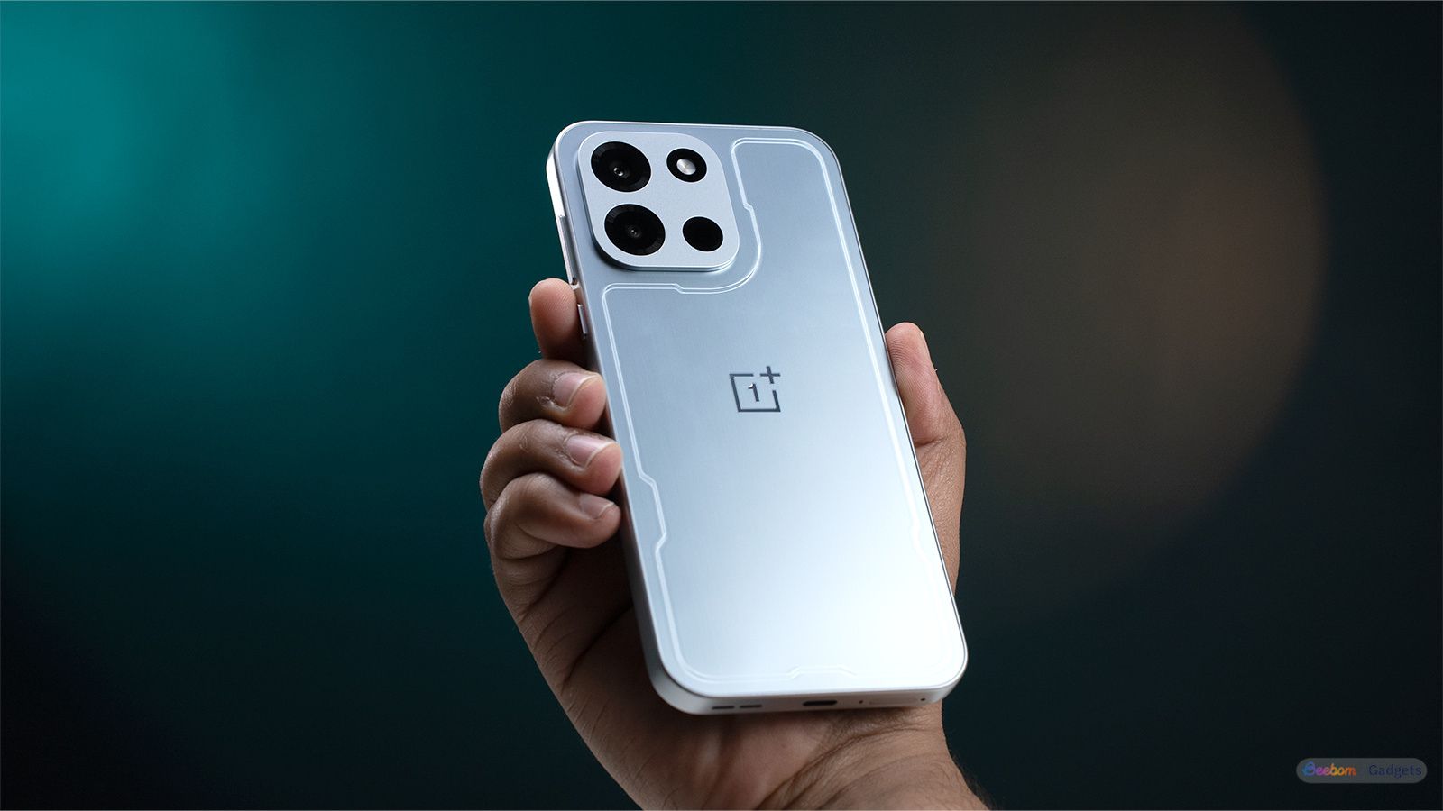 OnePlus Nord 6 Debuts with Snapdragon 8s Gen 4 and Massive 9000 mAh Battery