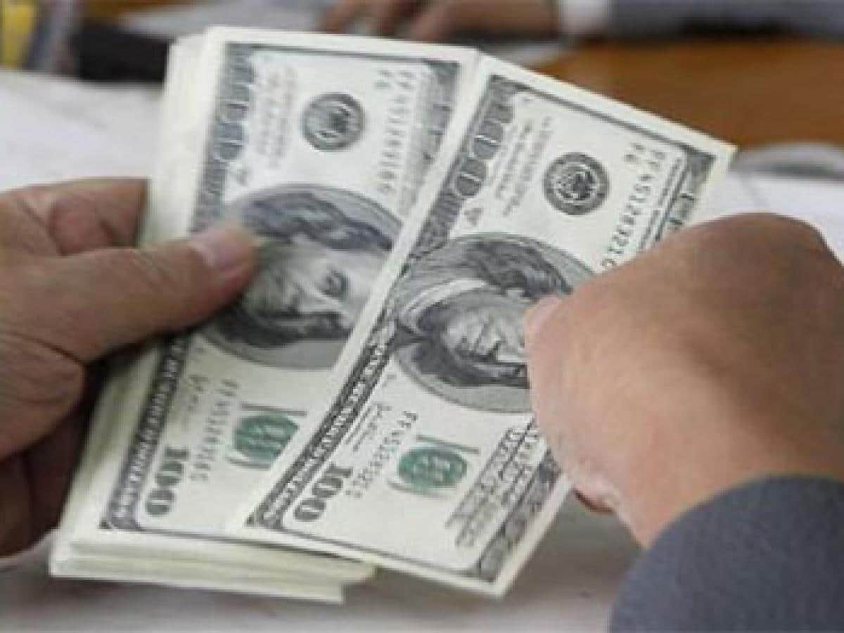Pakistan Prepares for $4.8 Billion in External Repayments by June, Including $3.5 Billion to UAE