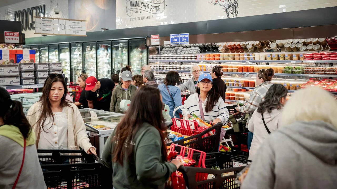 US Retail Sales Increase by 0.6% in February Amid Concerns Over Iran War Impacting Consumer Spending