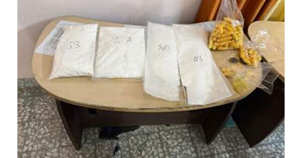 DRI Seizes 2 kg Cocaine in Surat Amid Nationwide Crackdown