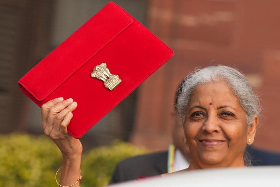 Government Secures Rs 20,000 Crore Through Disinvestment and Asset Sales