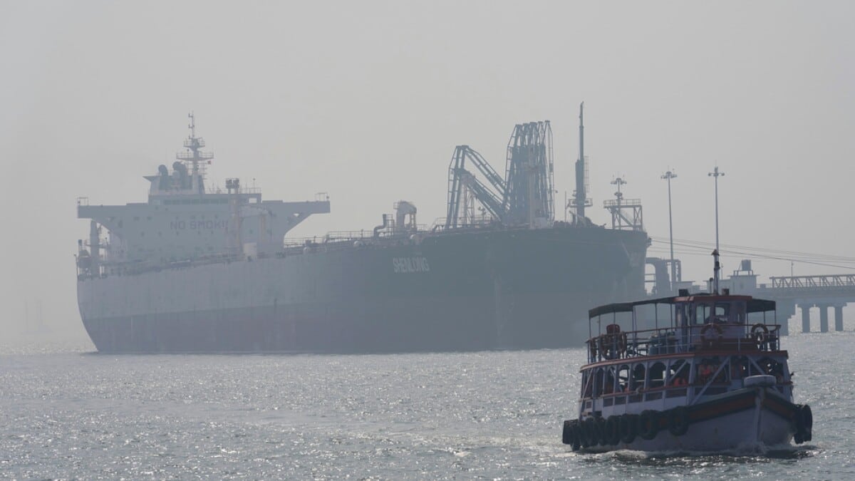 Iran and US Finalize Peace Agreement: 62 Million Barrels Ready to Depart Hormuz as Asia Prepares for Oil Surplus