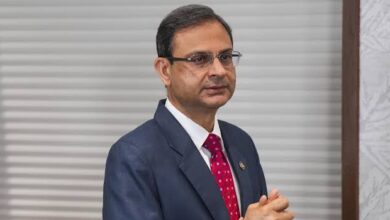 RBI Governor Calls Rate Hike Discussions 'Premature' Due to Geopolitical Uncertainty