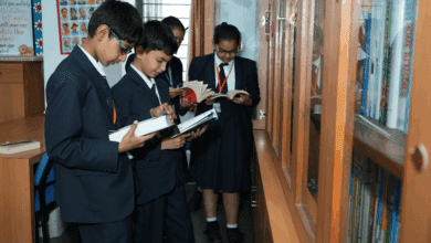 stream school students