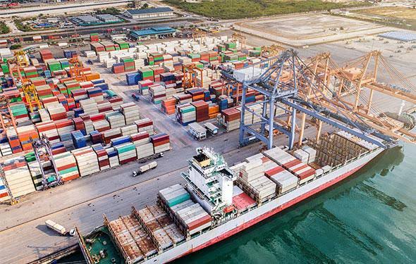 India Boosts Container Manufacturing with Global Shipping Partnership