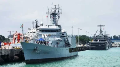 Indian Navy Ships Strengthen Ties with Singaporean Navy