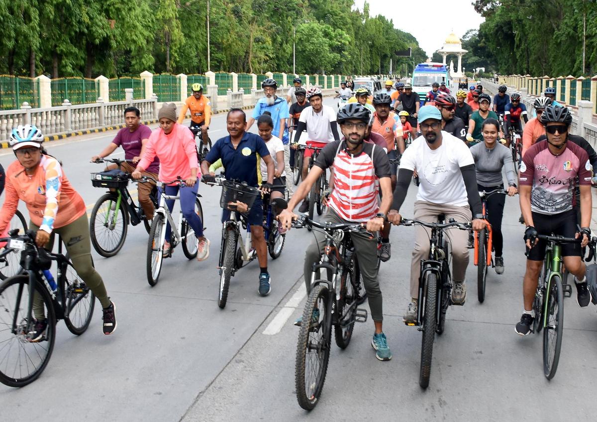 India's Cycling Future Shines Bright at Review Meeting
