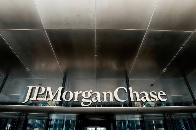 JPMorgan Chase Aims to Achieve $1 Trillion Valuation as First Global Bank