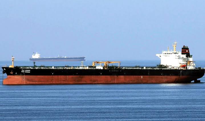 Tankers Carrying Saudi Oil to India Go 'Dark' as Transponders Are Turned Off in the Red Sea