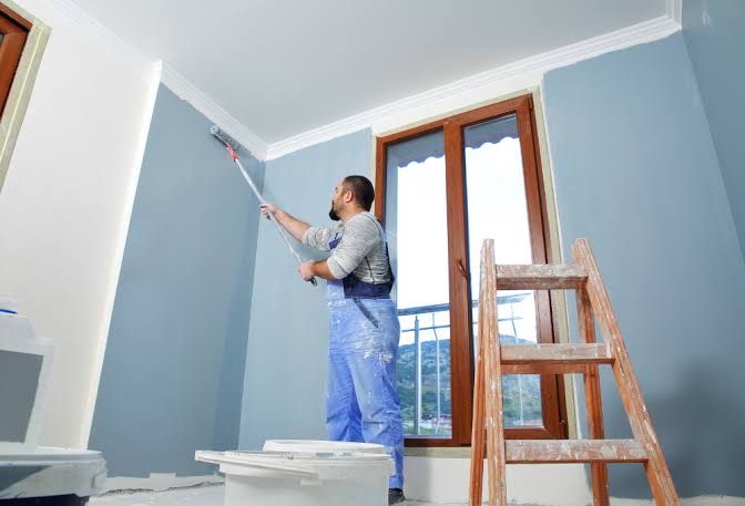 7 Signs It's Time to Upgrade From a Local Painter to a Professional Painting Service