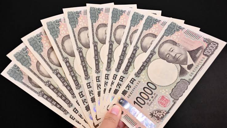Bessent's 'To-Do' Note Suggests US Strategy to Support Japanese Yen