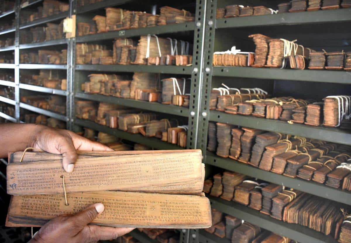 India Unveils MoU for Digitizing Traditional Medical Manuscripts