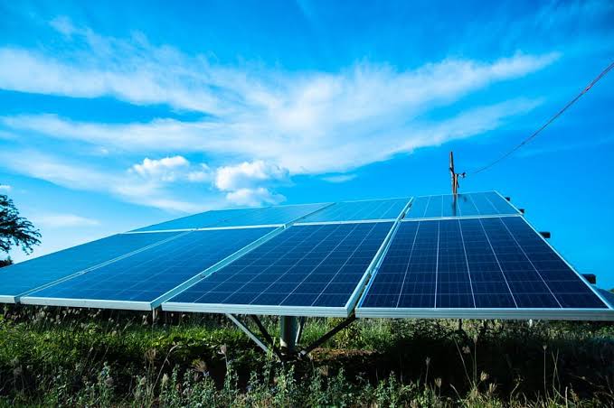India's Solar Sector: Potential Short-Lived Cell Shortage as Capacity Expected to Triple