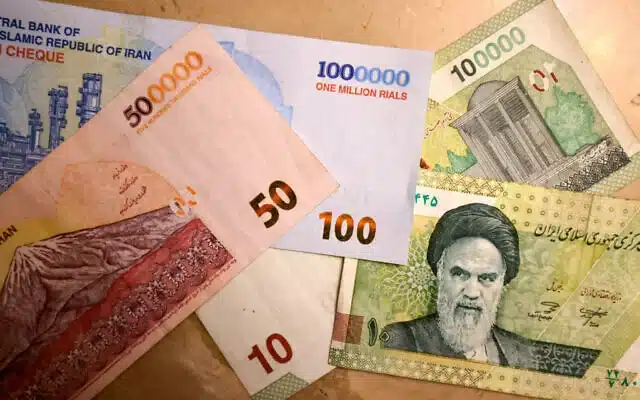 Iranian Rial Hits Record Low Amidst New US Sanctions Efforts