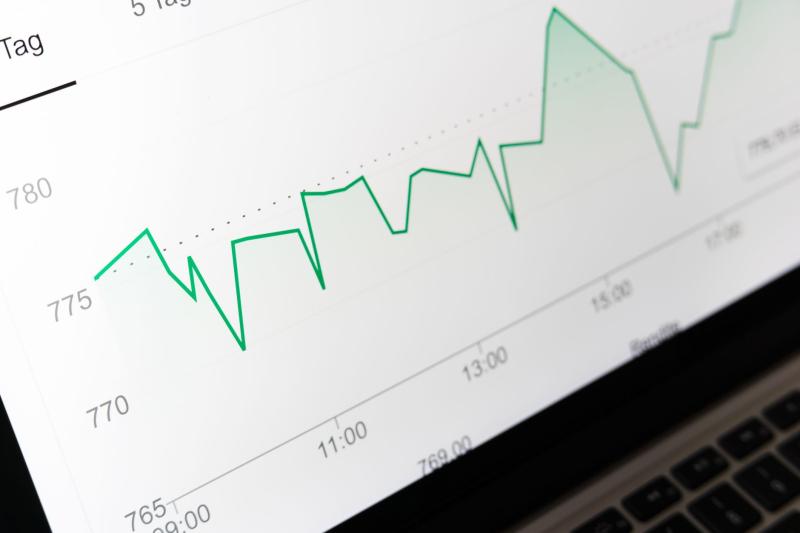 July Sees 31.5% Increase in Deficit to $15 Billion as Electronics Exports Soar