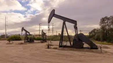 Oil Prices Surge Over 2% as US-Iran Direct Conflict Resumes After Month-Long Hiatus