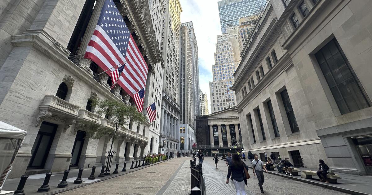 Wall Street Approaches Record Highs as Economic Data Takes Center Stage