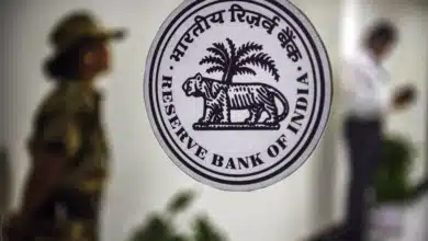 RBI Reports India Attracts Record $127 Billion in Forex Deposits