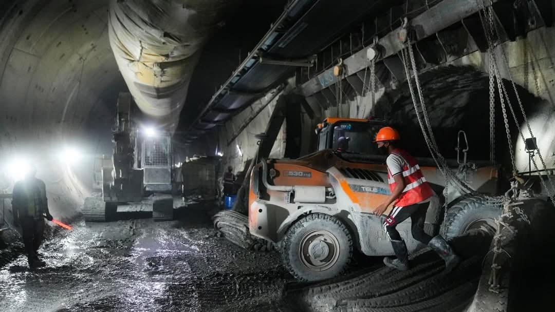Rishikesh-Karnprayag Railway Line Project Achieves 41 Tunnel Breakthroughs, Enhancing Char Dham Connectivity
