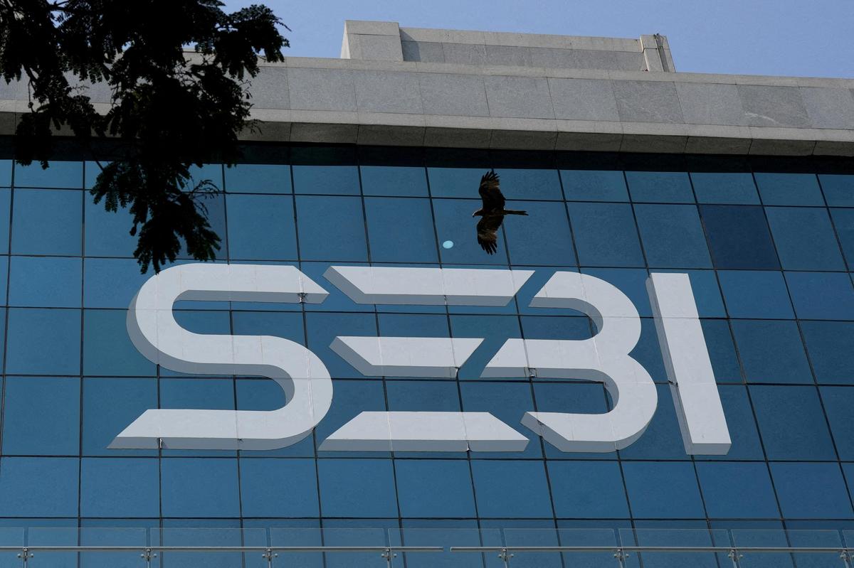 Sebi Chief Indicates Potential Adjustments to F&O Settlement Price Mechanism