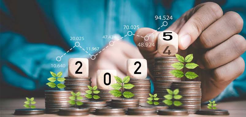 Transitioning to the New Income Tax Regime? Discover Why Traditional Tax-Saving Instruments Remain Valuable