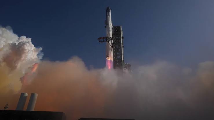 Trump Acquires Stake in Musk's SpaceX, Sells Portion Within a Week