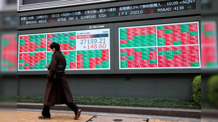 Japan's Nikkei Surges 2.5% to Three-Month High, Driven by AI Stock Rally