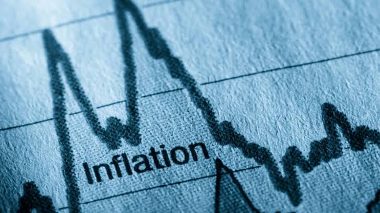 Shoppers Scrutinize Spending as Inflation Impacts Consumer Behavior
